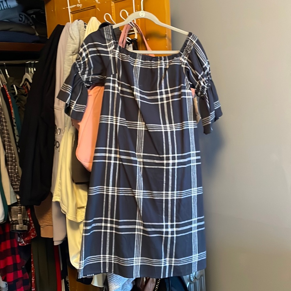 new boutique dress with tags